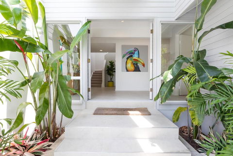 Peaceful Holiday Living, Noosa Heads - Accommodation Sunshine Coast 0