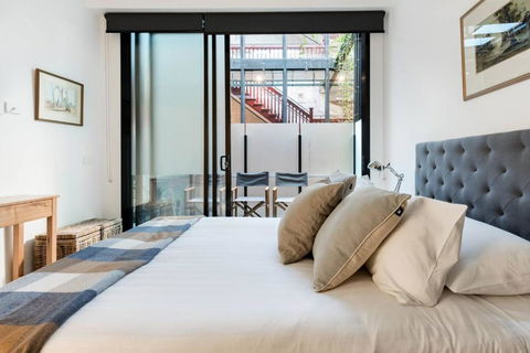 Paterson 1911 - Upmarket Terrace In Vibrant Fitzroy - Accommodation Sunshine Coast 3