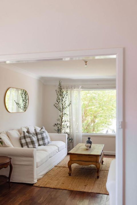 Pet Friendly Family Home In Bluff Point - Accommodation Sunshine Coast 0