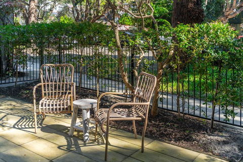 Pet-Friendly Home Just Minutes From Bondi Beach - Accommodation Sunshine Coast 0