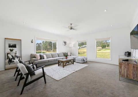 Ponderosa Homestead - Accommodation Sunshine Coast 2