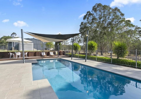 Ponderosa Homestead - Accommodation Sunshine Coast 3