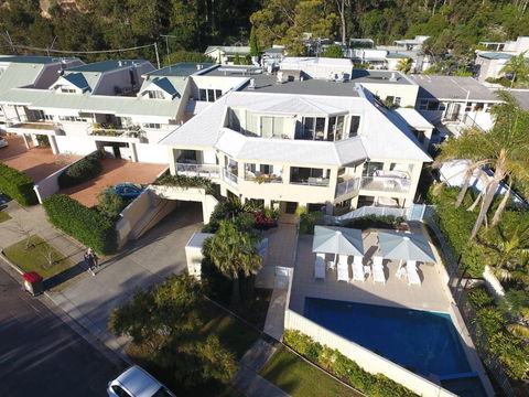 Poolside At Iluka Resort Apartments - Accommodation Sunshine Coast 3