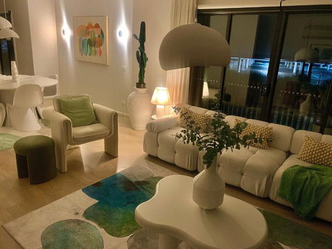 Position Perfection- Mornington - Accommodation Sunshine Coast 1