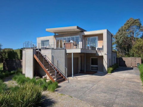 Pride And Prejudice - Accommodation Sunshine Coast 2
