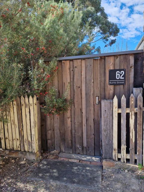 Private Guesthouse - Accommodation Sunshine Coast 1