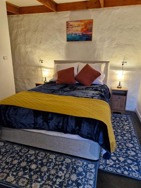 Private Guesthouse - Accommodation Sunshine Coast 2