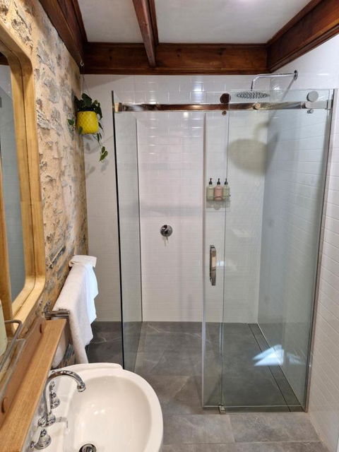 Private Guesthouse - Accommodation Sunshine Coast 3