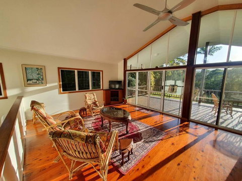 Private Rainforest Ridge Retreat - Accommodation Sunshine Coast 0
