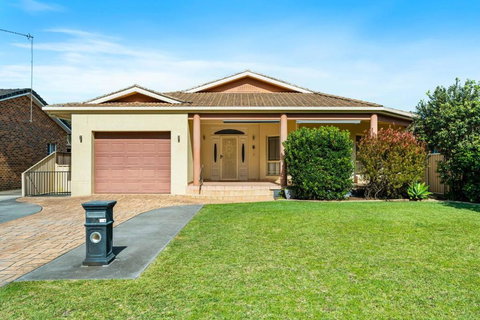 Qarah, Jervis Bay - Accommodation Sunshine Coast 0