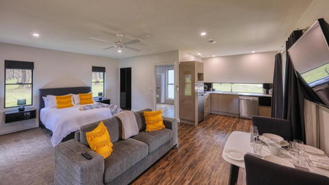 Quaffers On Storm King - Accommodation Sunshine Coast 3