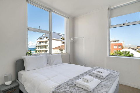 Quaint 1BD On The Doorstep Of Manly Beach - Accommodation Sunshine Coast 1