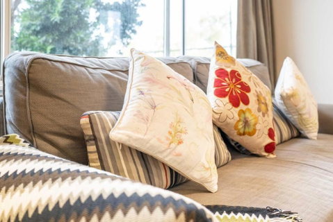 Quaint Auchenflower 1B1B Apt W Parking Close To UQ - Accommodation Sunshine Coast 1