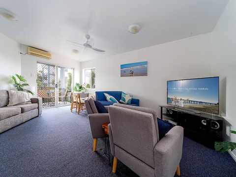 Quality Esplanade Apartment - Accommodation Sunshine Coast 1