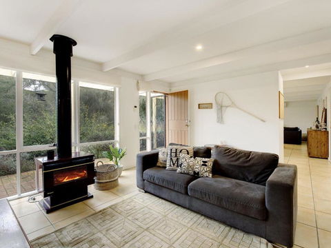 Quarterdeck - Accommodation Sunshine Coast 2