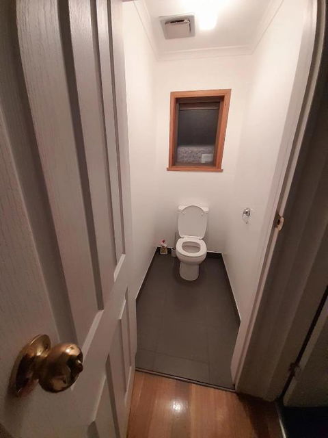Quiet Room With Off Street Parking In Hobart - Accommodation Sunshine Coast 1