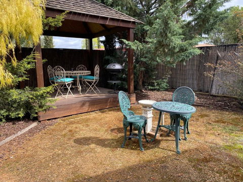R&R Blue Diamond Luxury Studio Maryborough, Vic - Accommodation Sunshine Coast 1