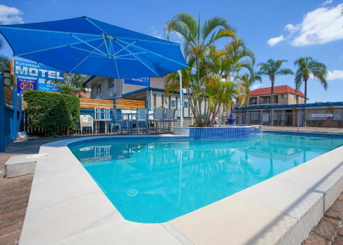 Raceways Motel - Accommodation Sunshine Coast 2