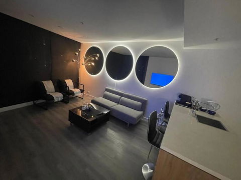 Radiance Residence RnR - Accommodation Sunshine Coast 3