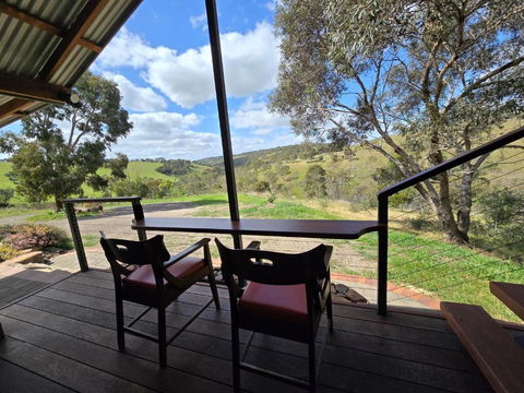 Rainshadow Retreat - Accommodation Sunshine Coast 1
