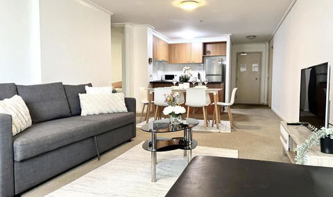 Readyset Apartments At The Summit - Accommodation Sunshine Coast 1