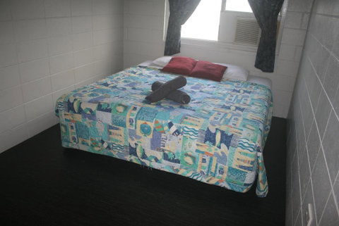 Asylum Cairns Hostel - Accommodation Sunshine Coast 1