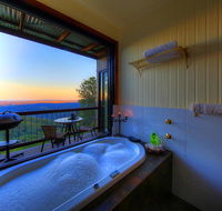 At Remingtons Private Cottages  Lodge - Accommodation Sunshine Coast