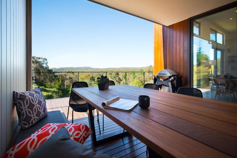 Aura House - Accommodation Sunshine Coast 1