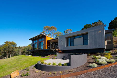 Aura House - Accommodation Sunshine Coast 0