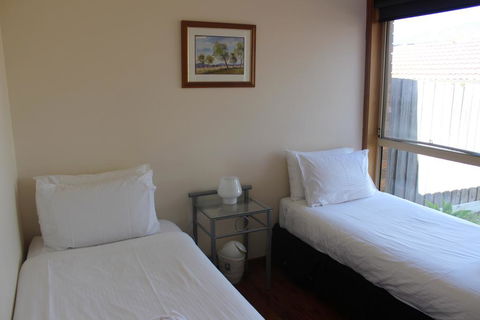 Australian Home Away @ Doncaster Anderson Creek 2 - Accommodation Sunshine Coast 3