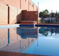 Australian Settlers Motor Inn - Accommodation Sunshine Coast