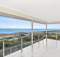 Avaya - Sellicks Beachfront Getaway - WiFi - Accommodation Sunshine Coast
