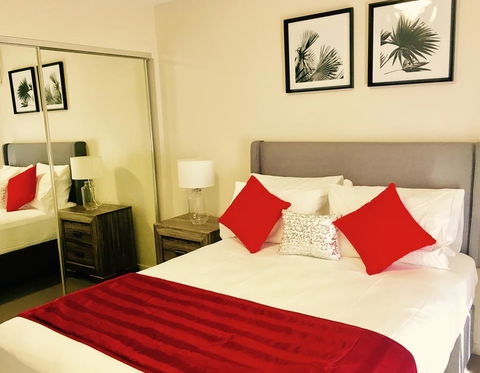 Azzura Greens Private Apartments - Accommodation Sunshine Coast 0