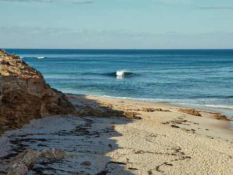 Back Beach Hideaway - Accommodation Sunshine Coast 1