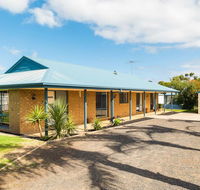 Back Beach Retreat - Accommodation Sunshine Coast
