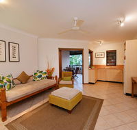 Balinese Style Apartment - Accommodation Sunshine Coast