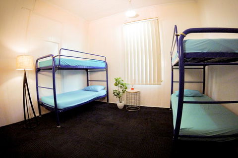 Banana Bender Backpackers - Accommodation Sunshine Coast 1