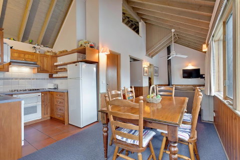 Banjo Apartments - Accommodation Sunshine Coast 1