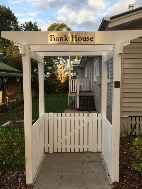 Bank House Tamborine Mountain - Accommodation Sunshine Coast 3
