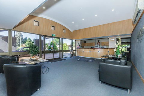 Banksia Motel - Accommodation Sunshine Coast 1
