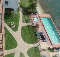 Banyandah Towers - Accommodation Sunshine Coast