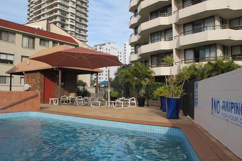 Barbados Holiday Apartments - Accommodation Sunshine Coast 0