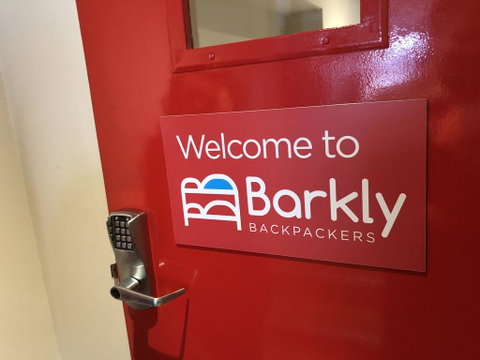 Barkly Backpackers - Accommodation Sunshine Coast 2