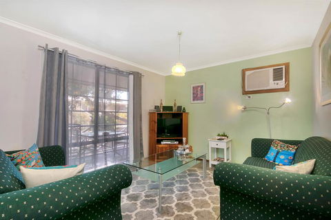 Barossa Country Cottages - Accommodation Sunshine Coast 3