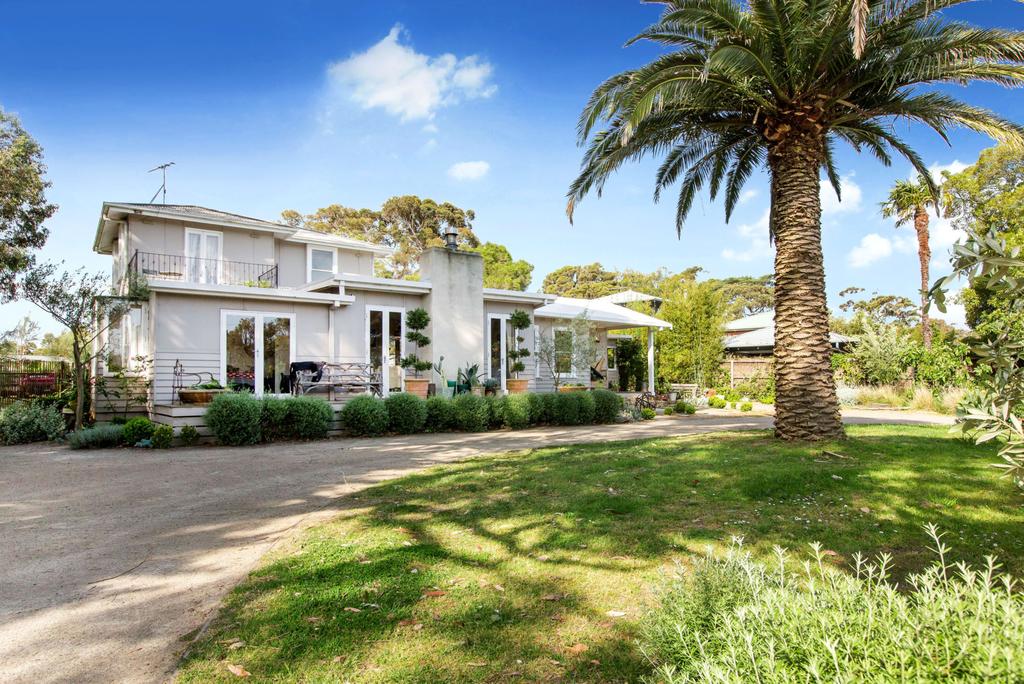 Dunrobin ACT Accommodation Sunshine Coast