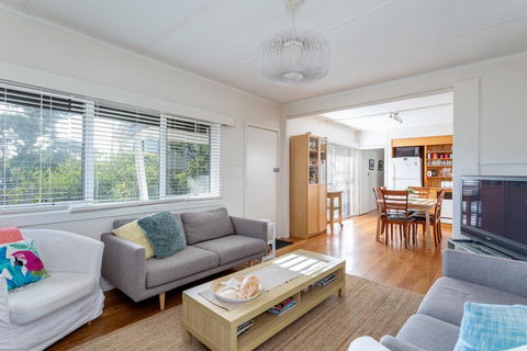 Bay Cottage - Accommodation Sunshine Coast 3