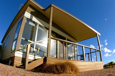 Bay Of Islands Apartments - Accommodation Sunshine Coast 1