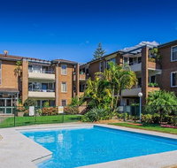 Bay Park Gardens 30 1 Warlters Street - Accommodation Sunshine Coast
