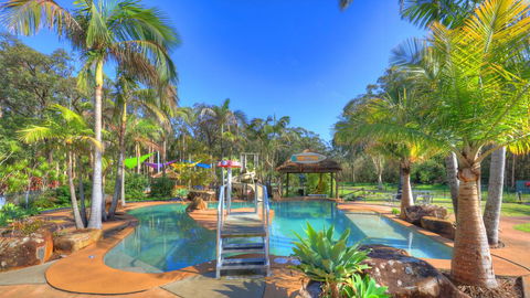 Bays Holiday Park - Accommodation Sunshine Coast 1
