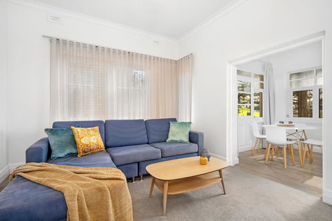 Bayview Apartments - Accommodation Sunshine Coast 3